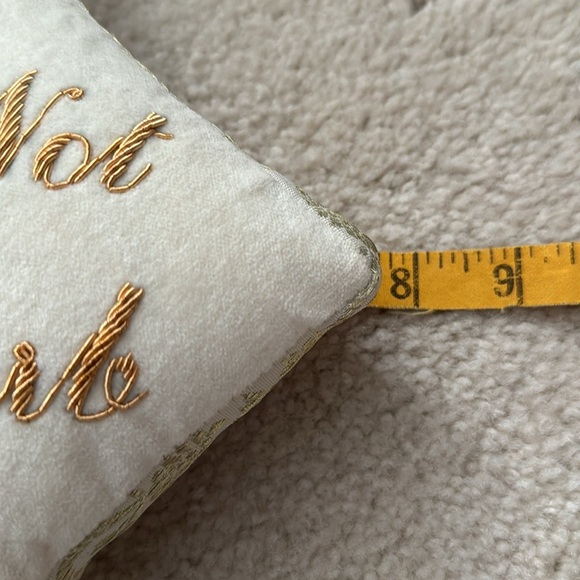 “Room Service” “Do Not Disturb” - Guest Bedroom Door Hanger - Picture 5 of 7